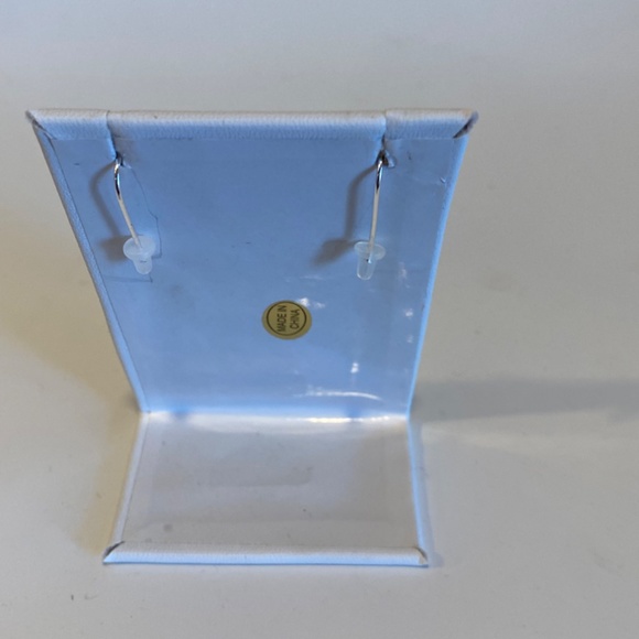 Women’s Silver Plated starfish earrings - Picture 4 of 6